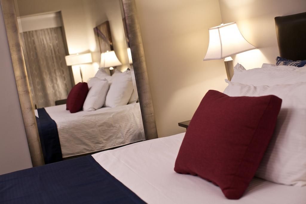 Club Wyndham Harbour Lights Hotel San Diego Room photo