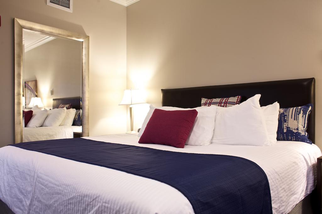 Club Wyndham Harbour Lights Hotel San Diego Room photo